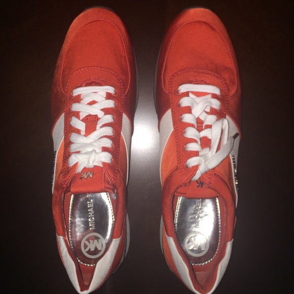 SATIN ALLIE TRAINER SNEAKERS 👟 - Picture 7 of 8